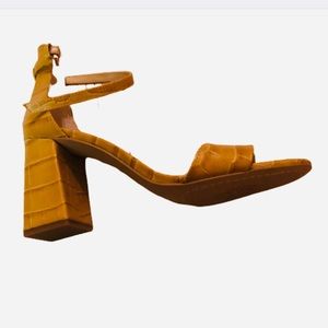 Vince Camuto Winderly Ankle Strap Sandal